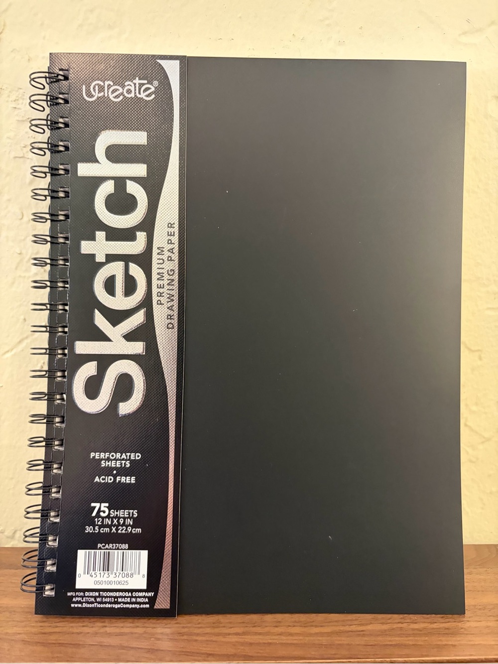 UCreate Premium Sketch Book 12 x 9 Spiral Bound 75 Sheets